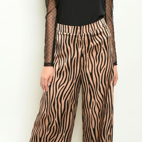 DO+BE COPPER ZEBRA ANIMAL PRINT PANTS - Picture 4 of 8